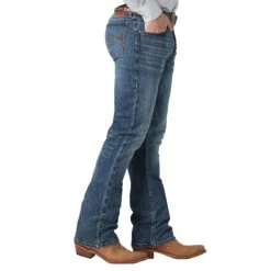 Wrangler Men's 20X No. 42 Vintage Bootcut Jeans -Western Cowboy Supplies 112323415 02