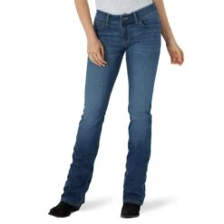 Wrangler Women's Essential Mid Rise Bootcut Jeans