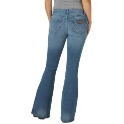Wrangler Women's Retro Mae Flare Jean
