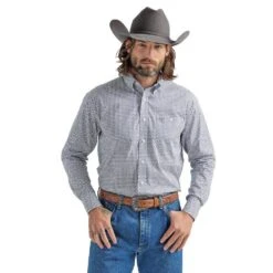 Wrangler Men's George Strait Purple Printed Button Down