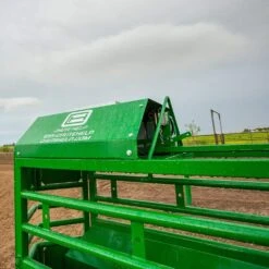 Chute Help Fully Automatic Roping Chute -Western Cowboy Supplies CH 1 ChuteFully Automatic